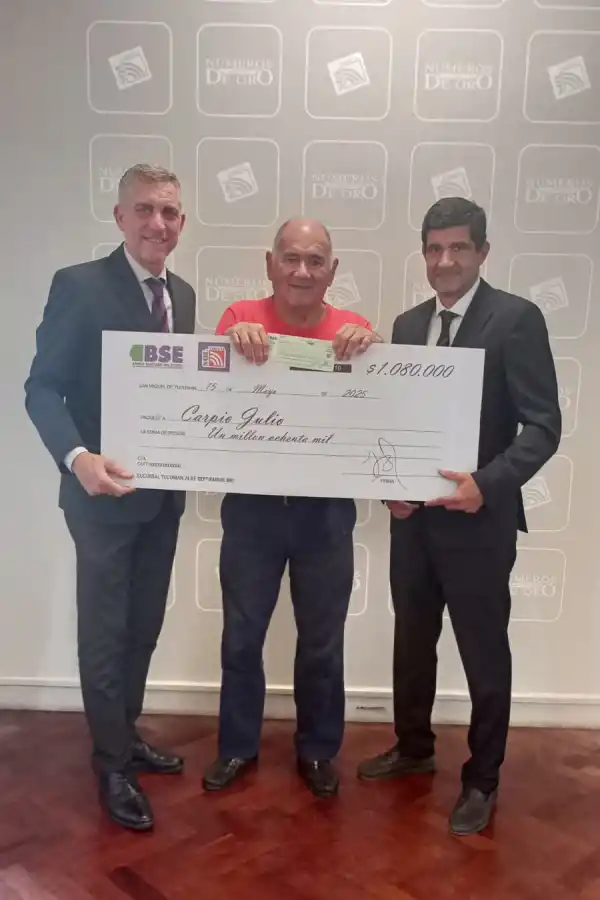 TARJETA SOL. Julio Carpio duplicó su premio y viajará a su Corrientes natal.