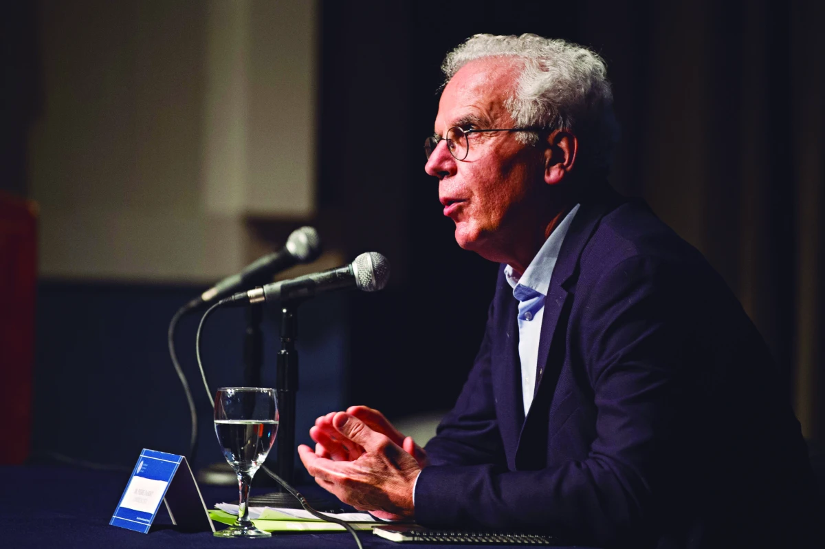 EN EL CENTRO CULTURAL VIRLA. Allí brindó Dardot la primera conferencia durante su visita a la provincia.