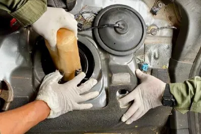 Encontraron más de 22 kilos de cocaína en le tanque de combustible de un automóvil que se dirigía a Alberdi