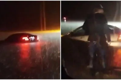 Hay más de 40 personas varadas dentro de un colectivo por las lluvias en Buenos Aires