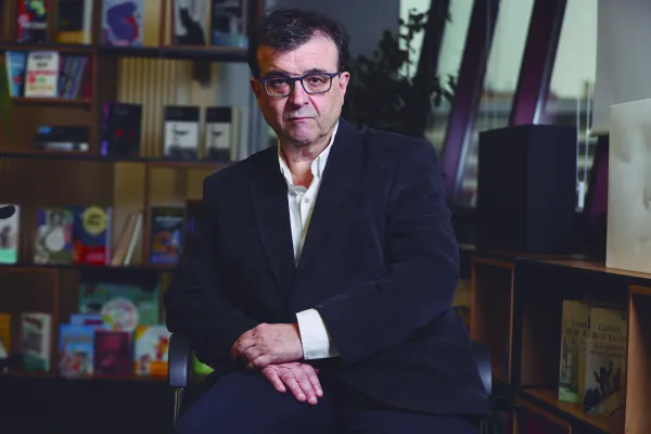 Javier Cercas: “Encontré en el Papa a un hombre en lucha feroz consigo mismo”