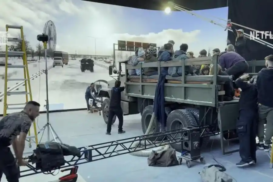 EQUIPO. Ambientación se articuló entre escenografía, arte y VFX.