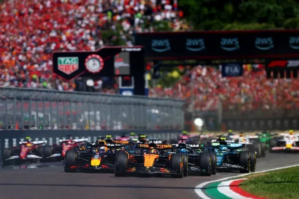 Colapinto hizo una carrera prolija y terminó 16°; Verstappen se quedó con el GP de Imola