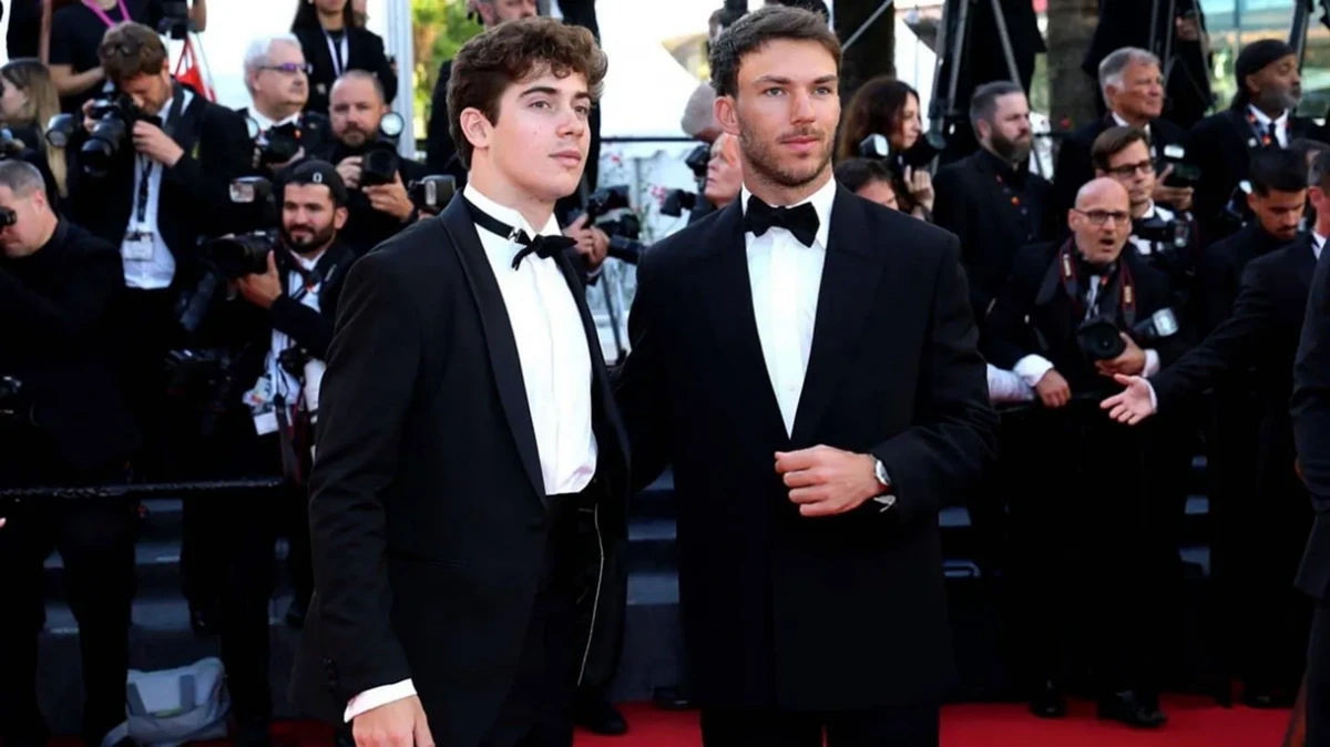 Franco Colapinto sorprendió a todos en la alfombra roja del Festival de Cannes