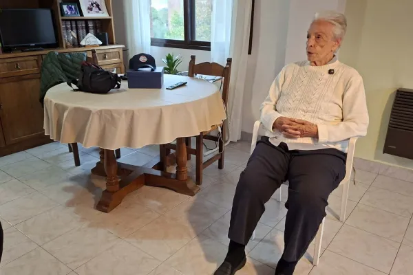 El impactante regalo que una empresa le hizo a la “Abuela F1”, la fanática de Franco Colapinto