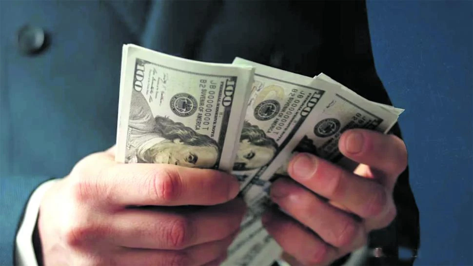 EN ESTUDIO. Milei aseguró que la gestión trabaja en la legalidad del plan para garantizar su irreversibilidad. 