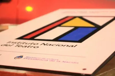 La comunidad teatral rechaza el cierre del Instituto Nacional del Teatro