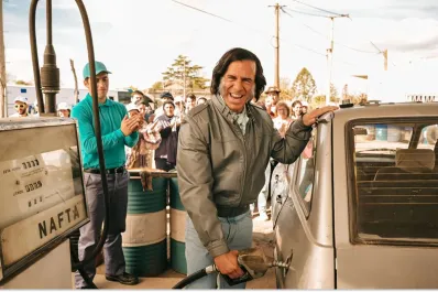 La Justicia ordenó detener la producción de la serie sobre Carlos Menem debido a una irregularidad: ¿qué pasó?