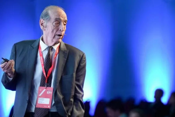 Ricardo Arriazu sobre la crisis cambiaria: “Si el dólar se escapa, se acabó todo”