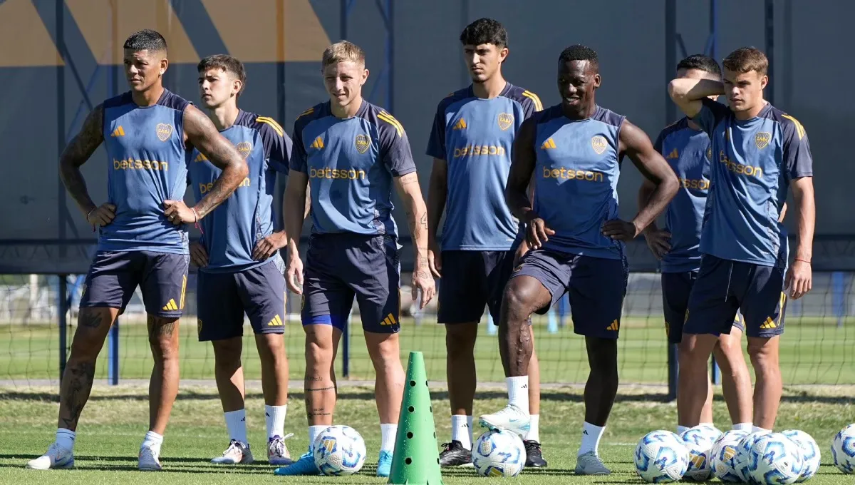 Boca continúa sin paz: un futbolista internacional negocia su salida