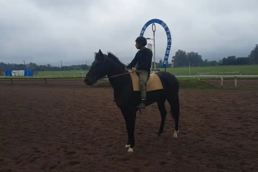 CONFIANZA. Cristian Rojas cree que Suffok puede ganar de punta a punta el clásico.