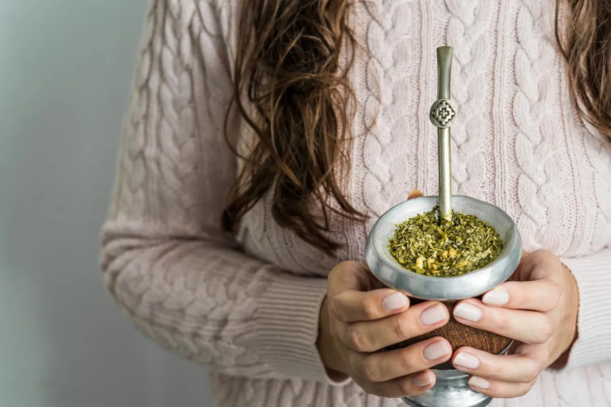 El mate es una infusión bien argentina.