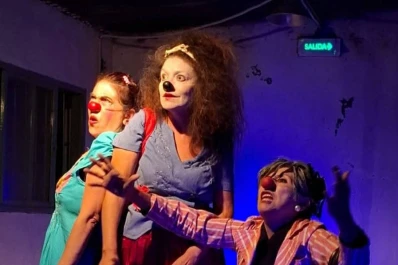 La lucha de los jubilados se acompaña en estética clown