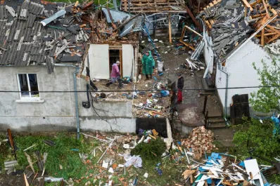 Ataque aéreo de Rusia a Ucrania deja al menos 12 muertos y 79 heridos