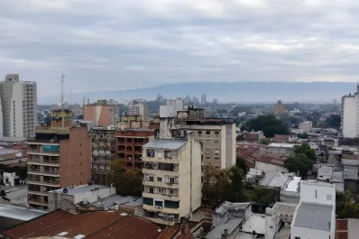 El tiempo en Tucumán: el cielo podría despejarse este domingo patrio