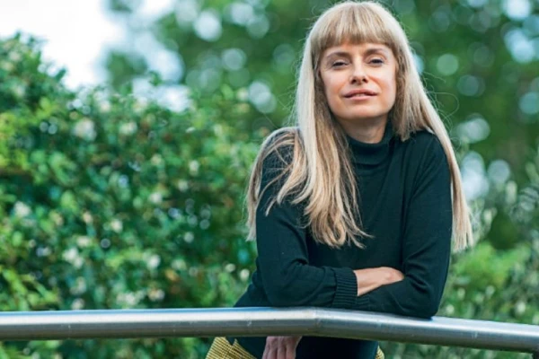 Florencia Canale: Quienes leemos libros tenemos una gran parte de la vida saldada