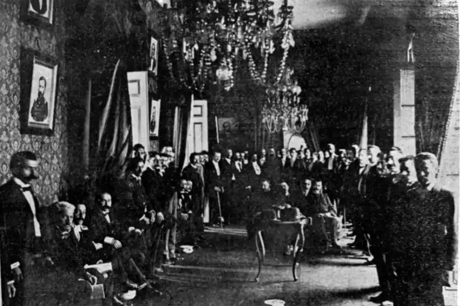 INTERIOR DEL CABILDO TUCUMANO. La única foto que se conserva.