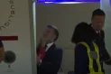 El video del incidente entre Emmanuel Macron y su esposa desata polémica en Francia