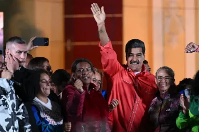 Venezuela se tiñe de chavismo tras el boicot de la oposición