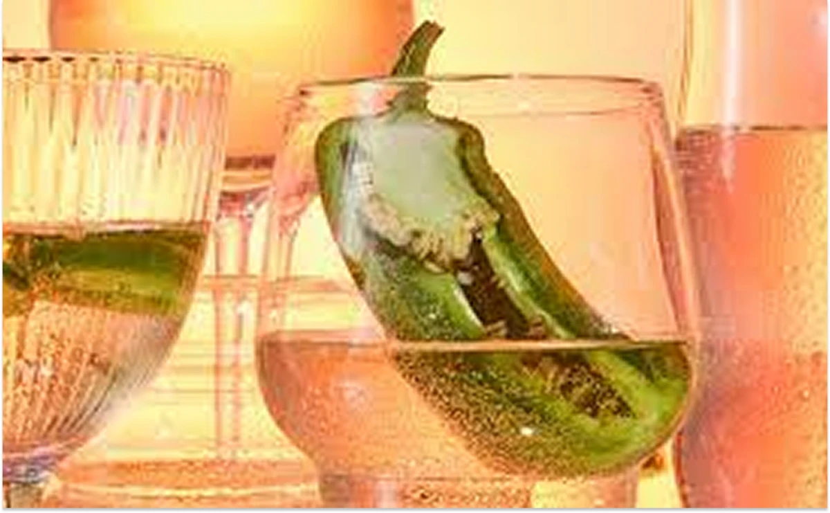 Vino blanco con jalapeño: la nueva tendencia de TikTok que ofende a los tradicionalistas del vino
