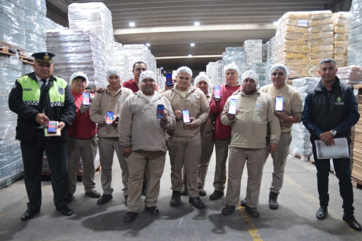 Banda del Río Salí lanza un programa de alertas en dispositivos para empleados de empresas