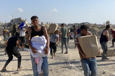 Una fundación de origen opaco lleva ayuda a Gaza