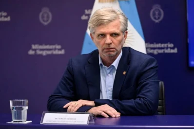 Polémica por el nuevo plan de acción de la SIDE que emana un tufillo a gobierno totalitario