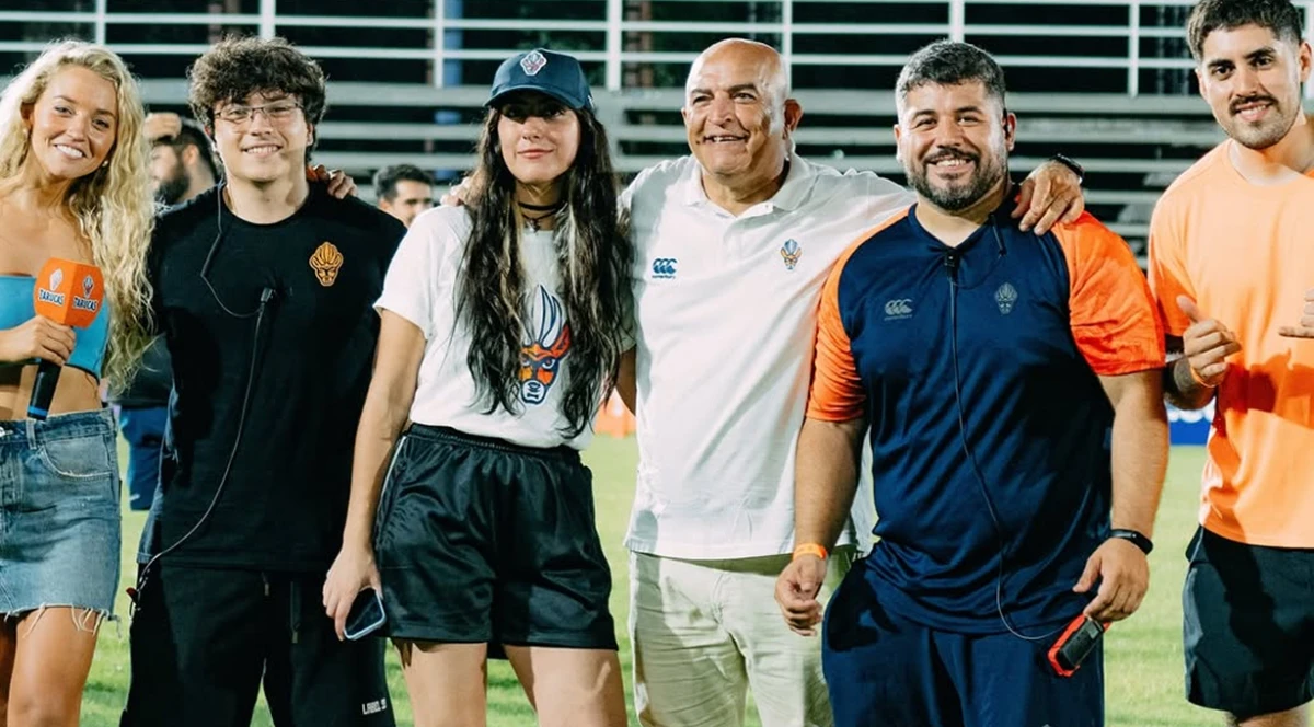 EQUIPO. Fernando Renta Mora (de remera blanca), CEO de Tarucas, junto a parte del equipo de marketing.