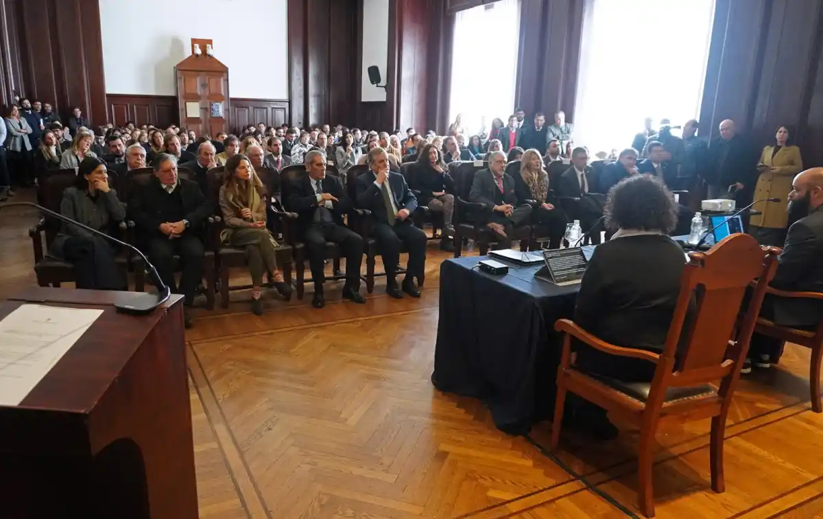 “A pesar de la Inteligencia Artificial, el ser humano debe seguir siendo el centro del proceso”