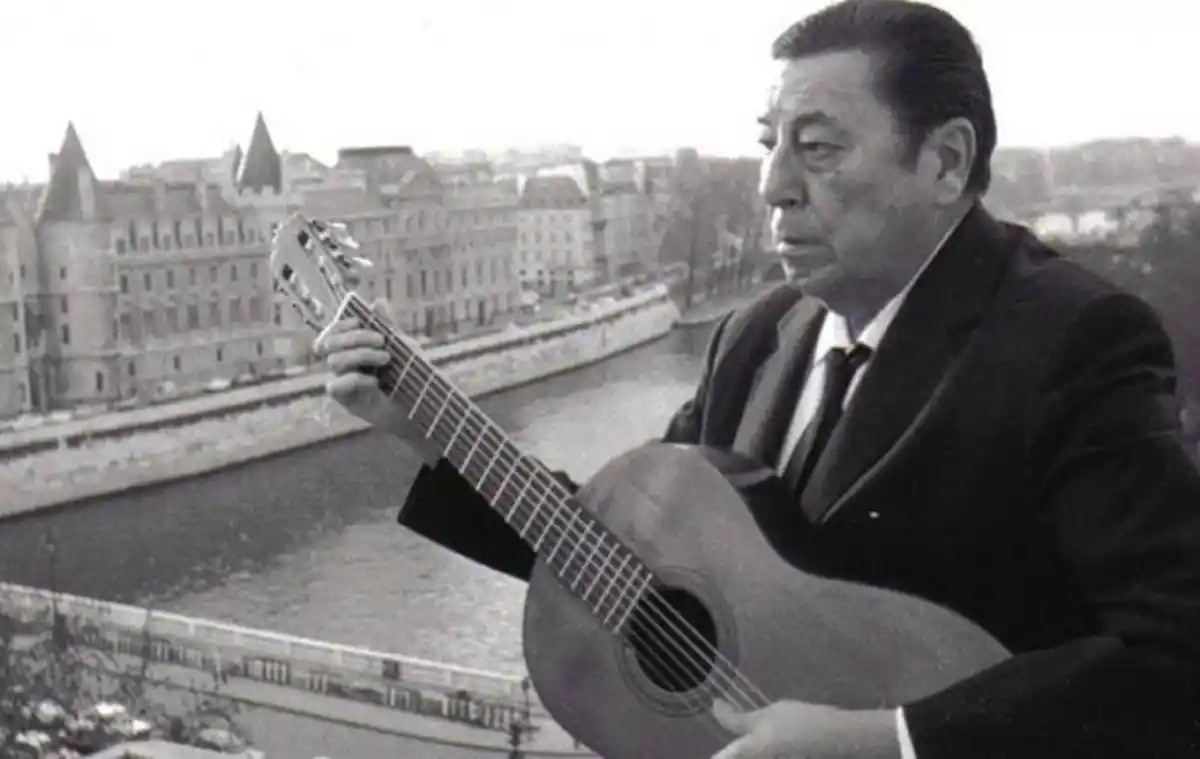 LA VOZ POÉTICA DE ATAHUALPA. Entre la distorsión y la raíz folclórica, Divididos encontró una joya escondida en la obra de Atahualpa Yupanqui. / CULTURA GOB