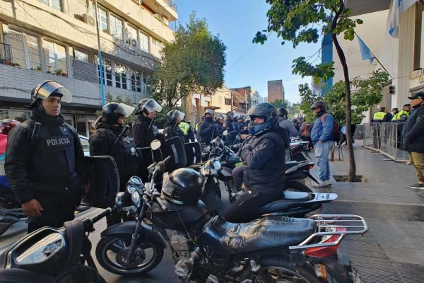 El Concejo capitalino calmó la protesta y pidió tiempo a los Uber motos