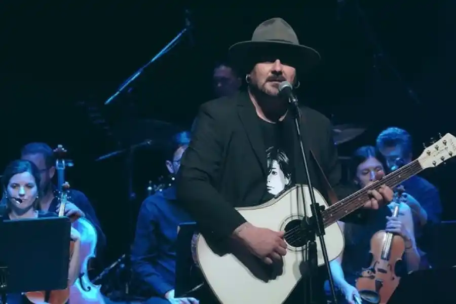 “CONCIERTO ÍNTIMO”. Así lo definió Nicolás Favio, hijo del cineasta.