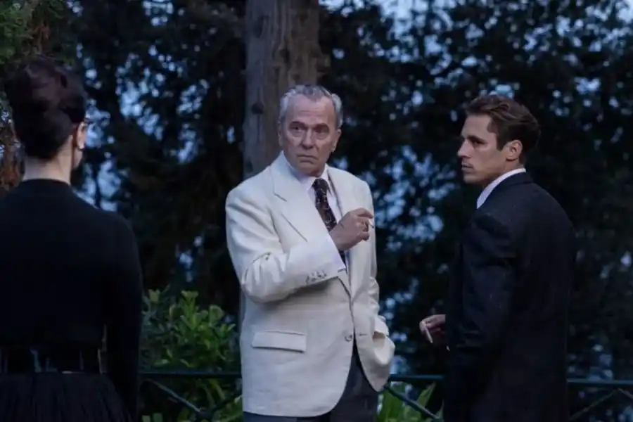 Esta es la nueva serie de Netflix que te hará dudar de todos hasta el final