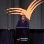 Luis Caputo: Tener plata bajo el colchón o en la caja de seguridad es un muy mal negocio