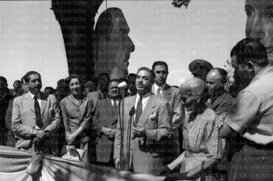Recuerdos fotográficos: el nombre del estadio sólo duró cinco meses