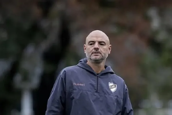 Me encantaría darle un abrazo a mi papá, Orsi, que perdió a su padre hace poco más de un mes, no pudo contener las lágrimas