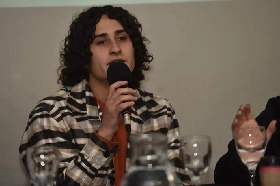 Jóvenes tucumanos debaten sobre la Argentina en la Facultad de Derecho