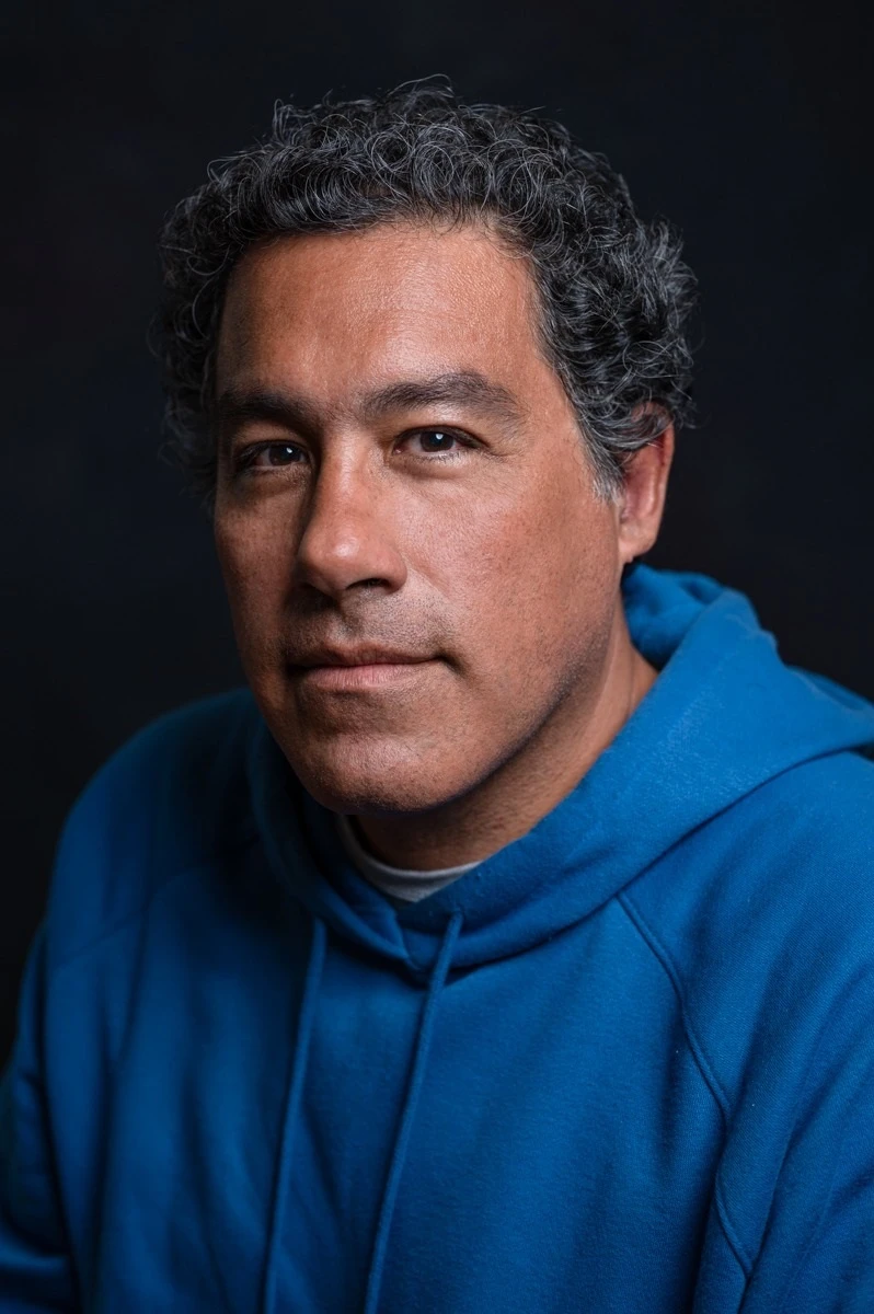 AUTOR. Fabián Soberón escribió inspirándose en un profesor universitario de Mar del Plata, apellidado Berg,