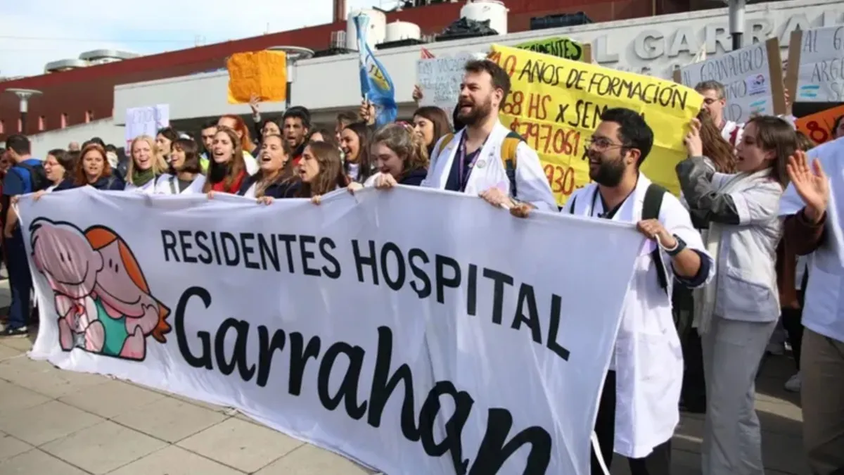 Conflicto en el hospital Garrahan: los médicos residentes levantaron el paro