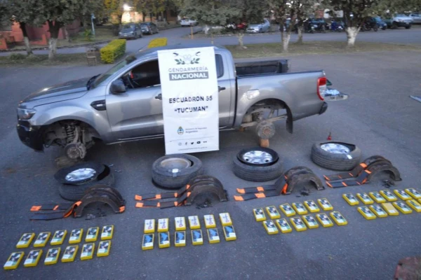 Narcotráfico: investigan a la banda que carga las ruedas con cocaína
