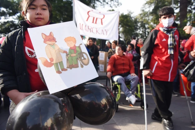 Familiares exigen la declaración de emergencia en discapacidad: le están sacando derechos a los chicos y no es justo