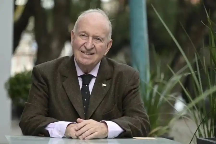 PREOCUPADO. Sabsay critica la postura del Estado ante la crisis ambiental.