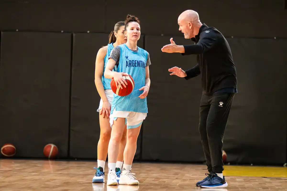 La selección argentina femenina de básquet entrena para la AmeriCup 2025