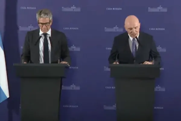 El Gobierno de Milei presentó el proyecto de ley para impulsar el uso de los dólares del colchón