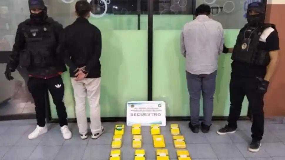 Revuelo en Alberdi por el secuestro de  cocaína