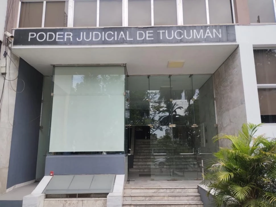 Investigan a un ladrón por robar caballos