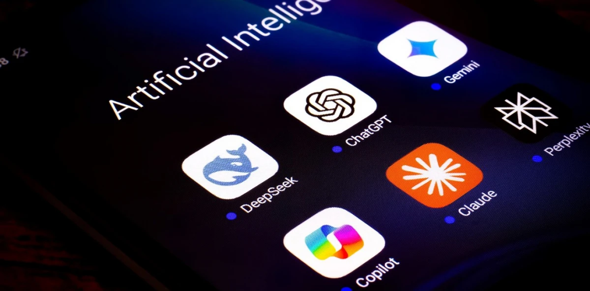 INTELIGENCIA ARTIFICIAL. Los chatbots dejaron de ser una moda y se volvieron parte del día a día de quienes buscan soluciones rápidas y eficientes.