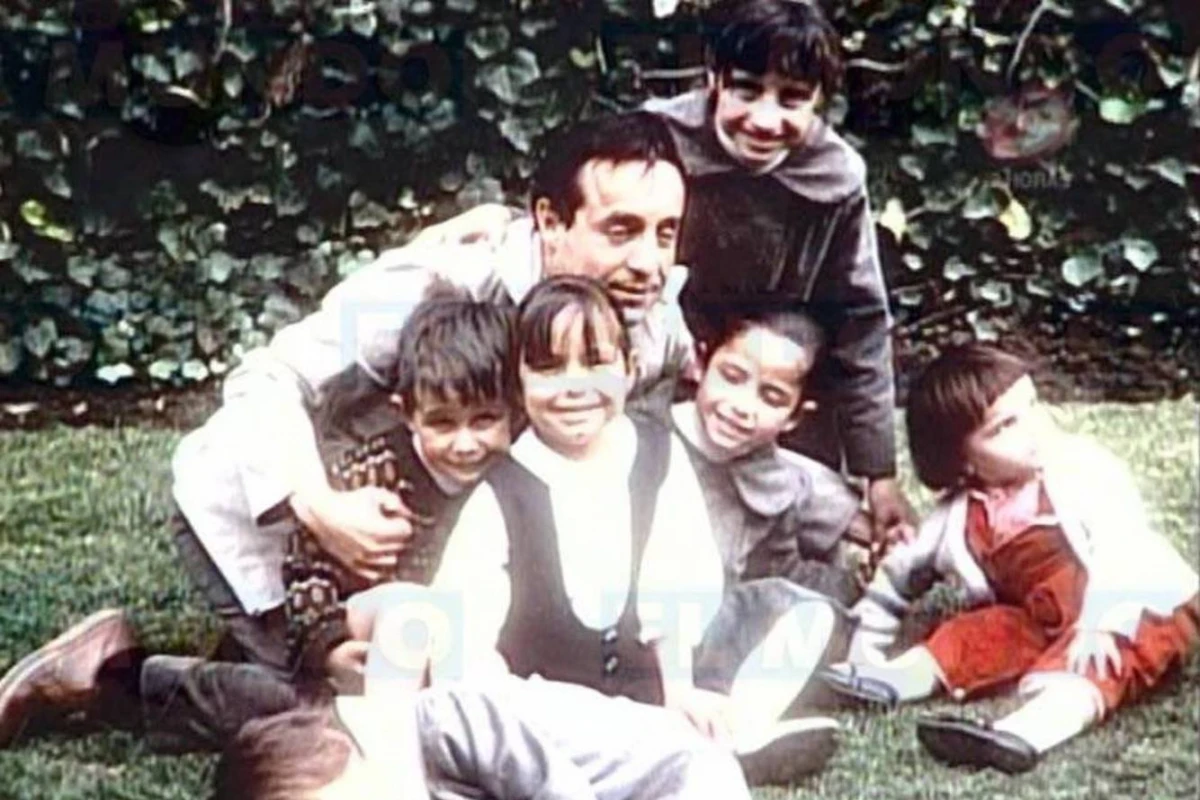 ¿Quiénes son y a qué se dedican los hijos de Chespirito?