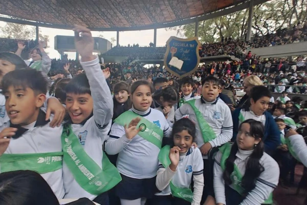 Qué le prometen los estudiantes tucumanos al medio ambiente