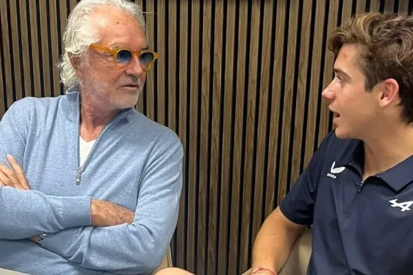 “No estoy nada contento”, aseguró Briatore en referencia al rendimiento de Colapinto en Alpine